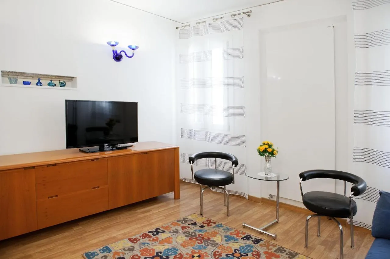 Apartment Appartamento Piera Rossa Venedig